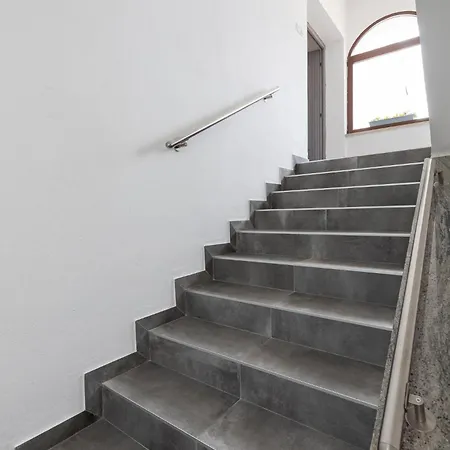 13153a Apartament